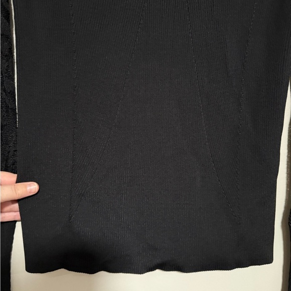 Carlisle Collection Black Lace Ribbed Knit Long Sleeve Top Size Medium - Picture 3 of 7
